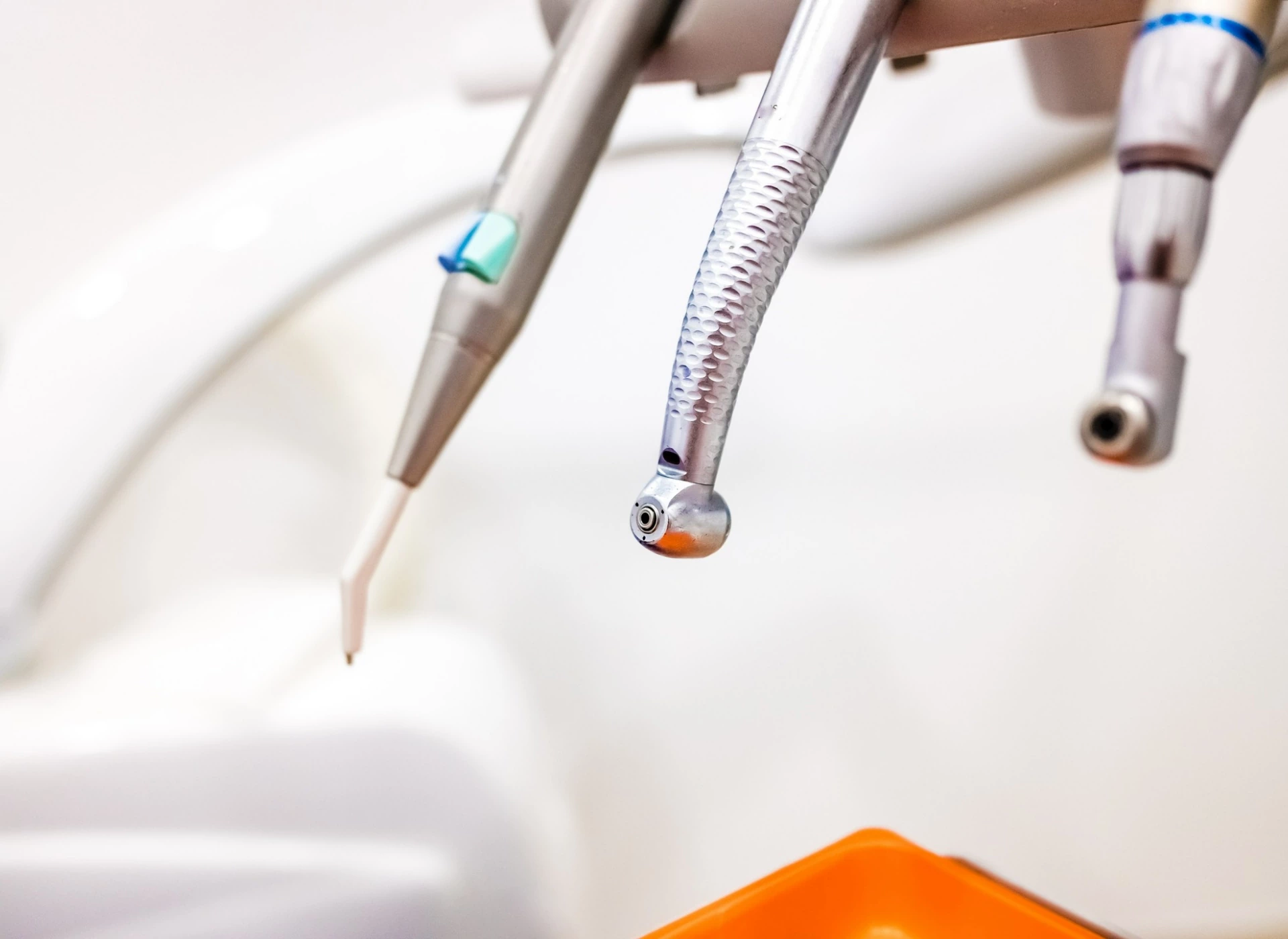 wiertła stomatologiczne narzędzia